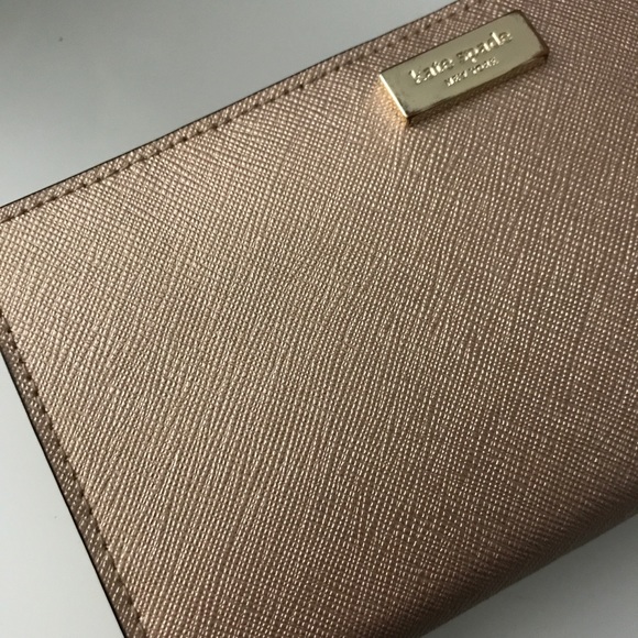 Kate Spade Bifold Wallet - Picture 6 of 8